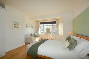 Photo 27- click for photo gallery